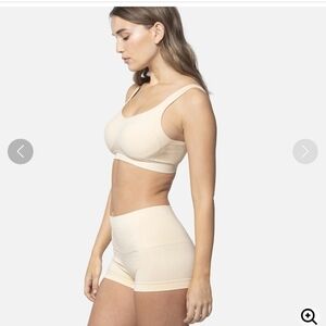 Underoutfit Comfort Shaping Bra